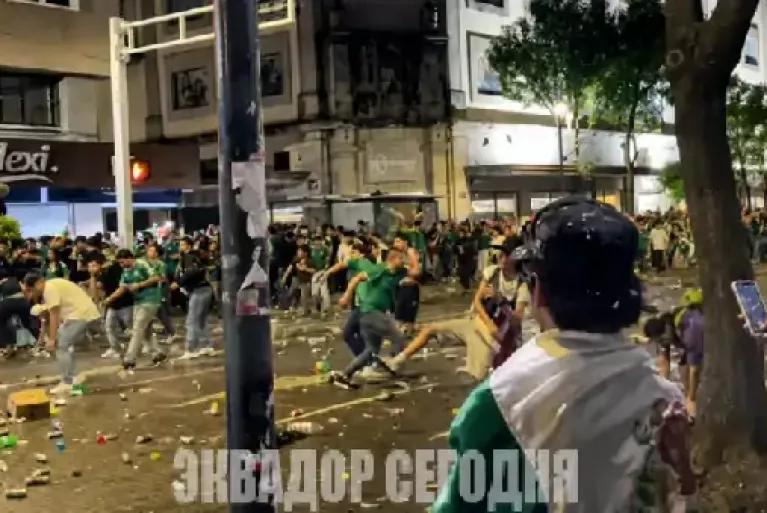 Сборная и болельщики из Эквадора стали объектами притеснений в Мексике