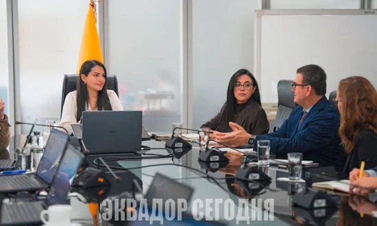 11-4neg image 11-4neg Страновой риск Эквадора снизился до 436 пунктов