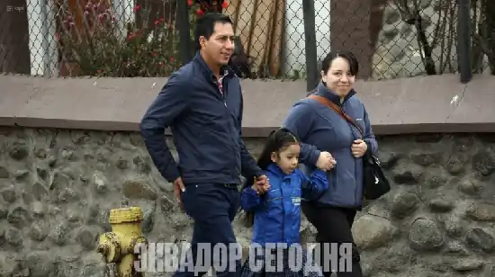 11-6neg Эквадор в минусе: 2,7 млн семей тратят на 102% больше, чем зарабатывают