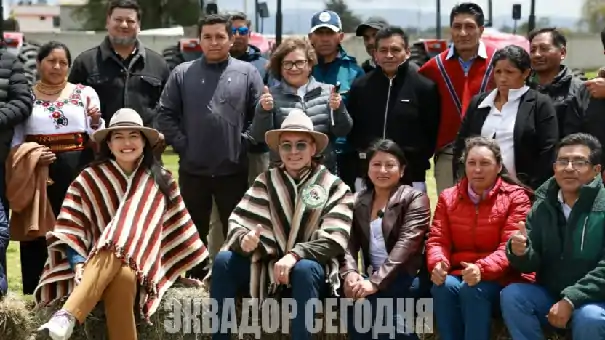 17-9pol1-1 image Даниэль Нобоа берет отпуск для участия в предвыборной кампании