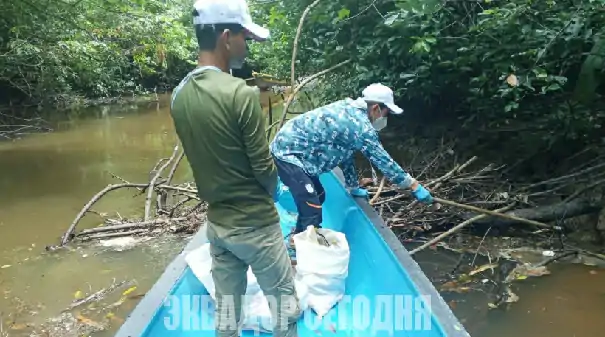 В Эквадоре 7 500 волонтеров собрали 25,9 тонны мусора
