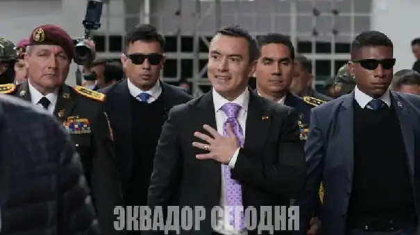 309pol Даниэль Нобоа остановил падение своего рейтинга в августе 2026 года