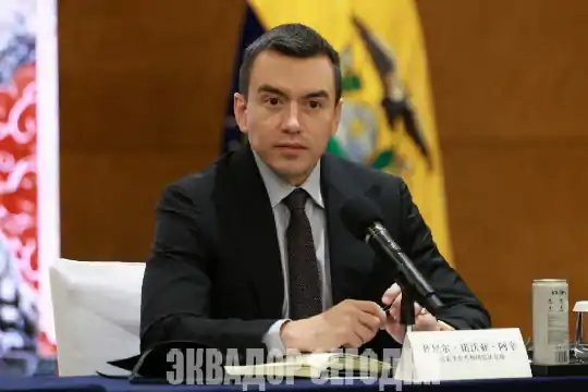 Президент Нобоа объяснил причины своих частых зарубежных поездок