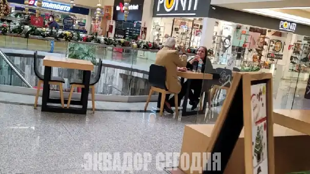 7-9neg5-5 Оборот торговых центров Эквадора составляет до $6 млрд в год