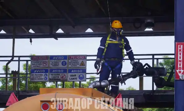 Нефть дороже 100 долларов, а бензин в Эквадоре дешевеет