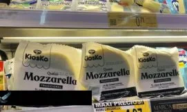 Сыр Kiosko сменил упаковку на черно-белую в Эквадоре
