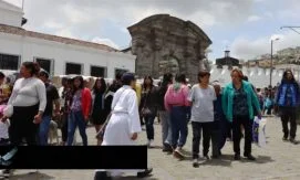 Праздники в Эквадоре: День усопших и независимость Куэнки