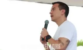 Президент Нобоа подписал указ о выходе Эквадора из системы Сукре
