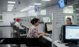 Эквадор трaтит более USD 28 млн в день нa содержaние чиновников