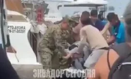 Нападение акулы на Галапагосских островах: пострадала туристка