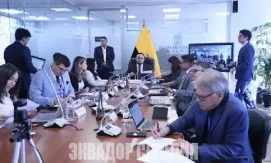 Парламент проверит доходы и имущество мэров и префектов Эквадора