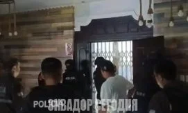 В Эквадоре полицейские обезвредили банду, &laquo;маркировавшую&raquo; своих жертв